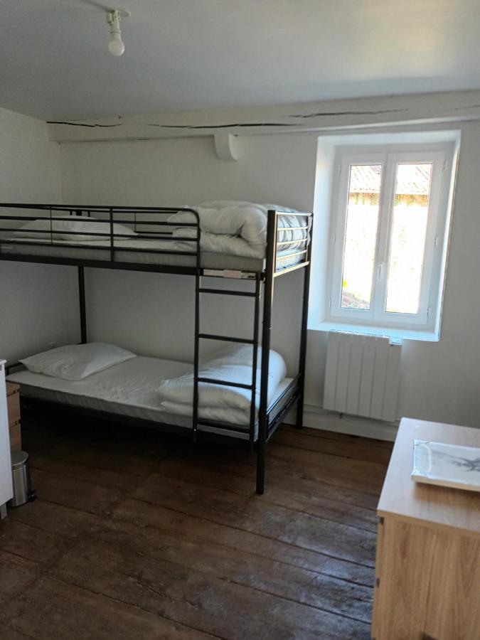 Le Gite Du Puits Brigueuil Экстерьер фото